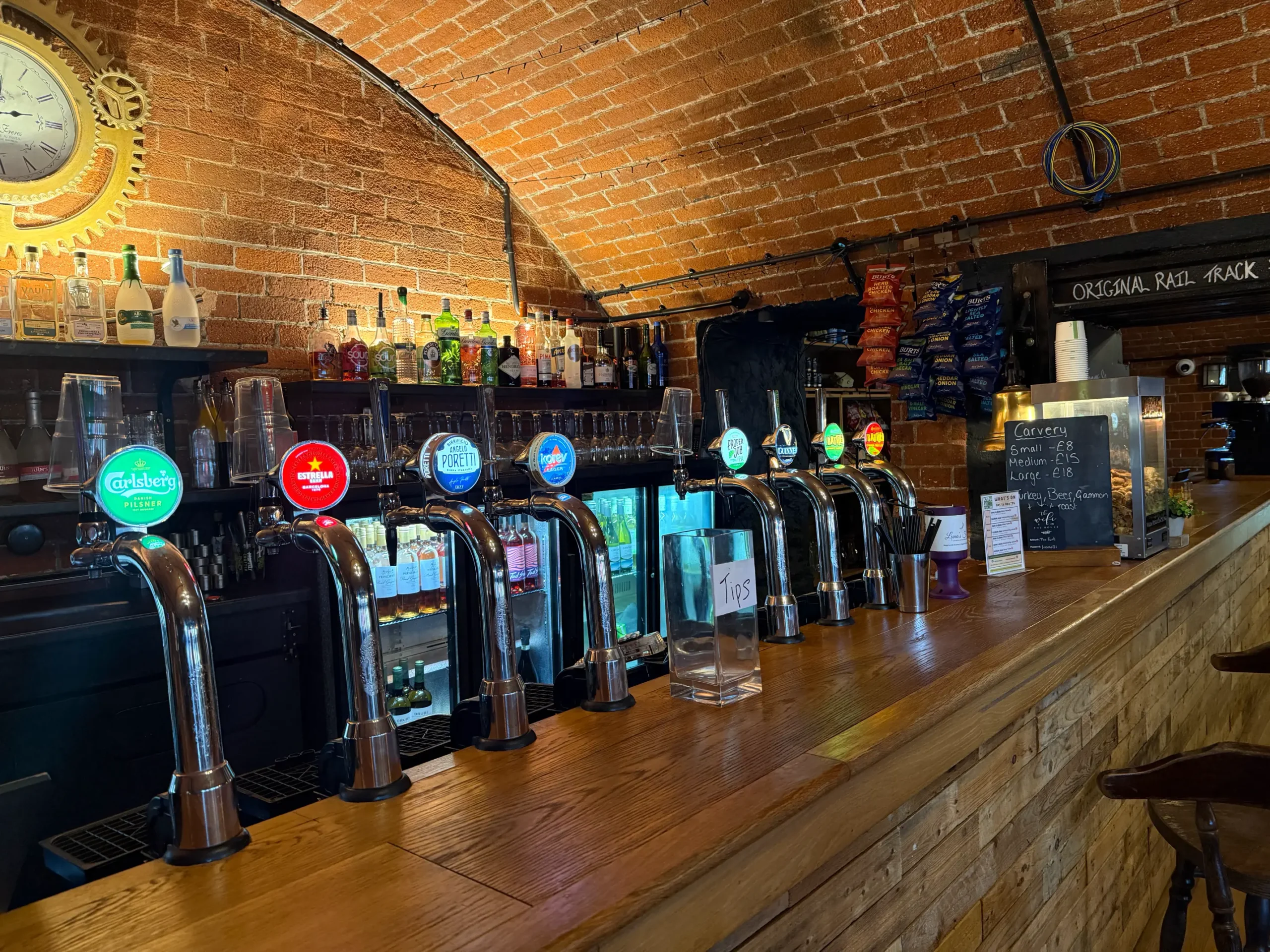 The Fort Inn restaurant and bar with views across the bay
